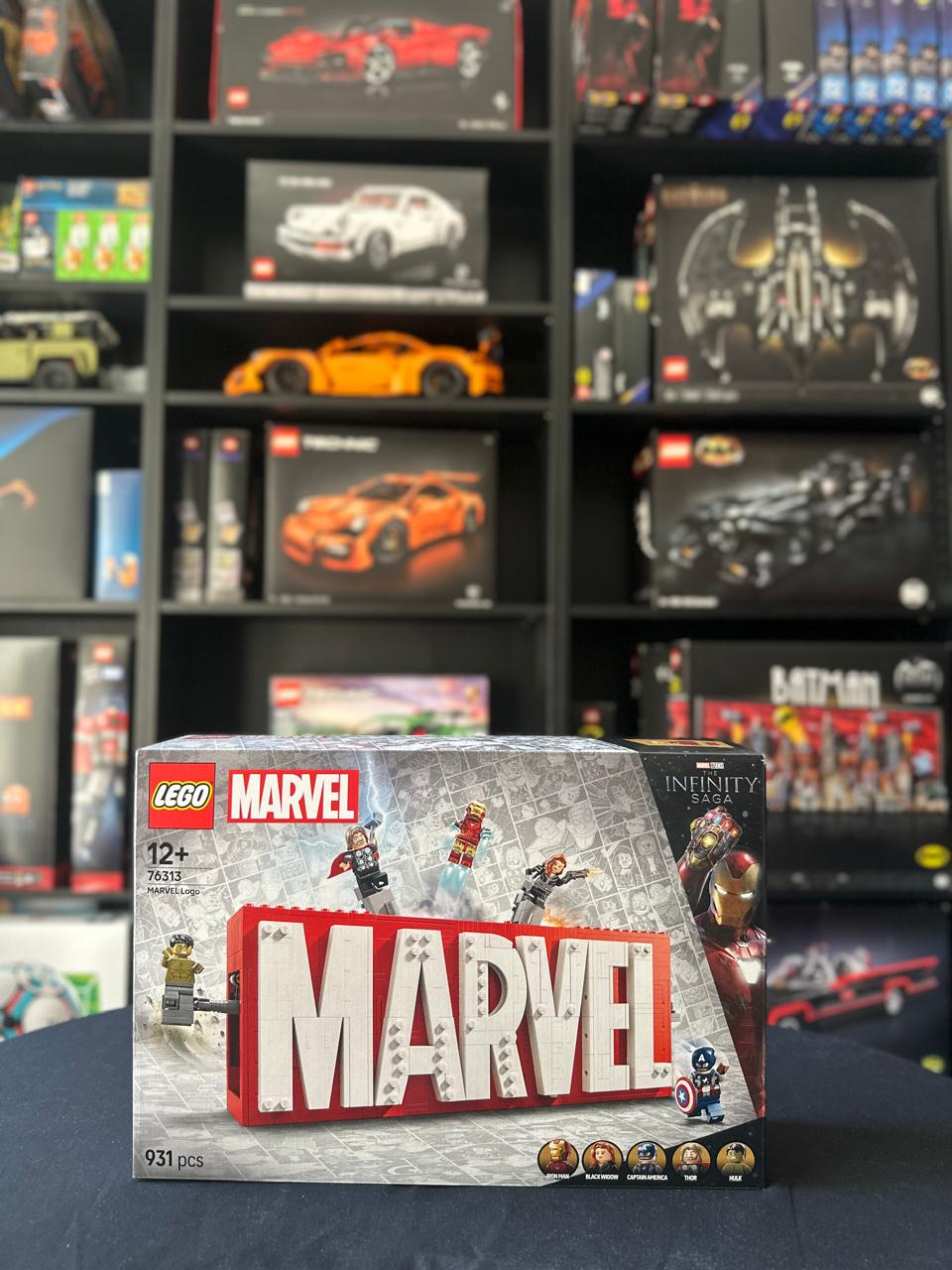 LEGO 76313 | MARVEL Logo - Image 3