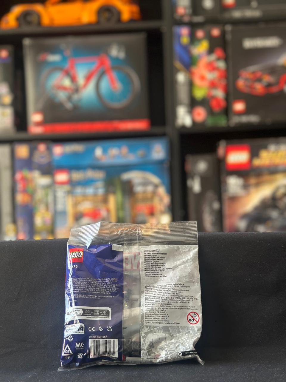 LEGO 30679 | Venom Street Bike - Image 4