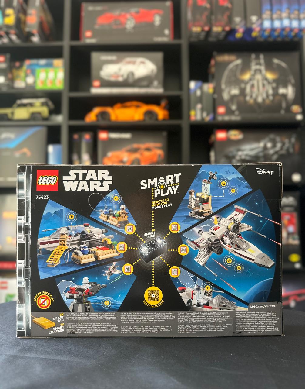 LEGO 75423 | Luke’s Red Five X-wing - Image 2