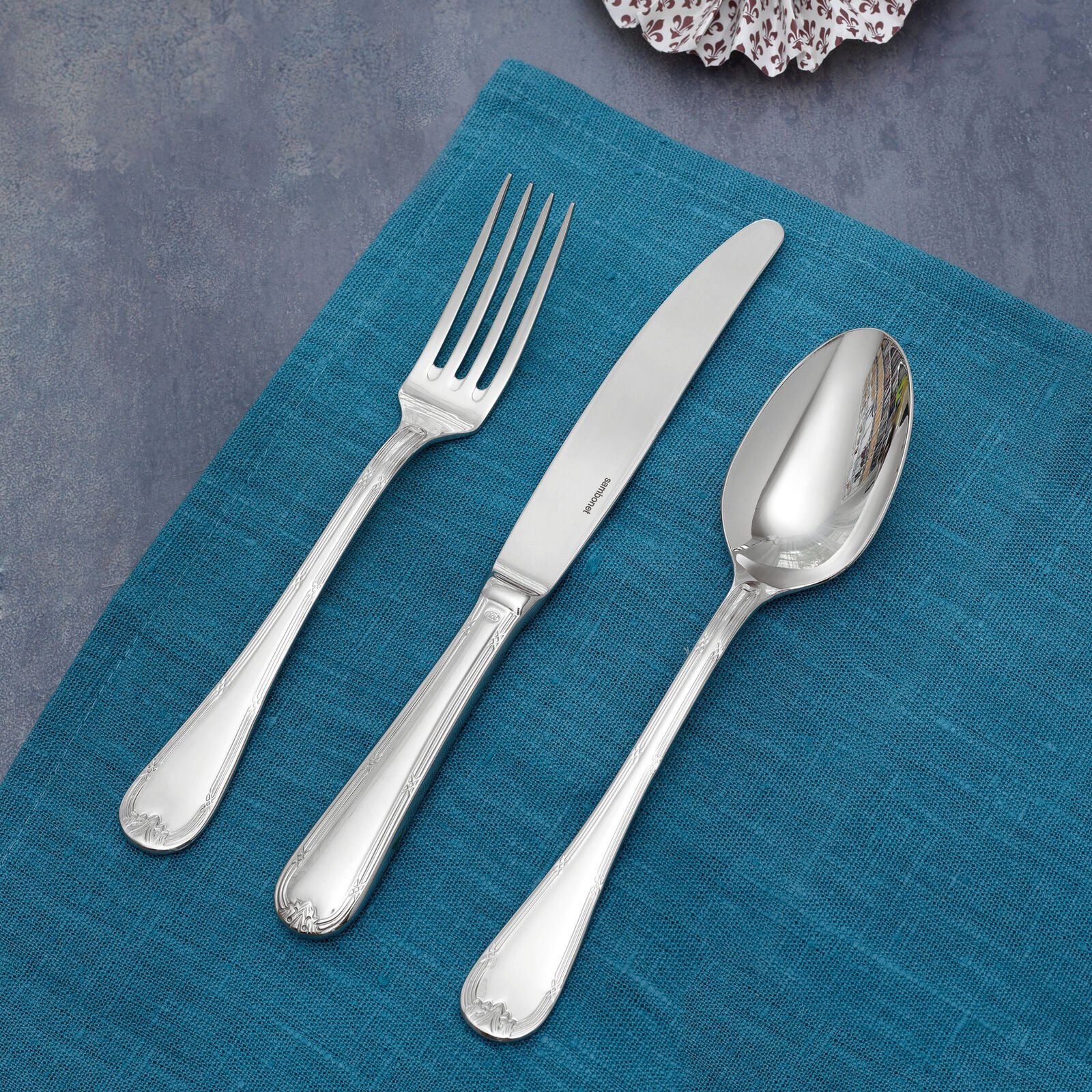 Sambonet Cutlery set Ruban Croise Cassette 75 pieces  - طقم ادوات المائدة - Image 3