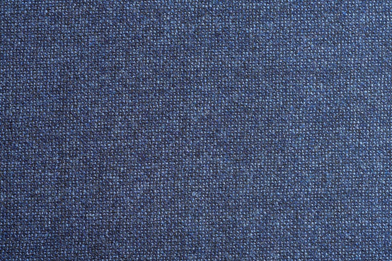 صوف ايطالي ١٠٠٪ من شركة VITALE BARBERIS  Bird Eye باللون الكحلي رقم (99.1145/9) - صورة 1