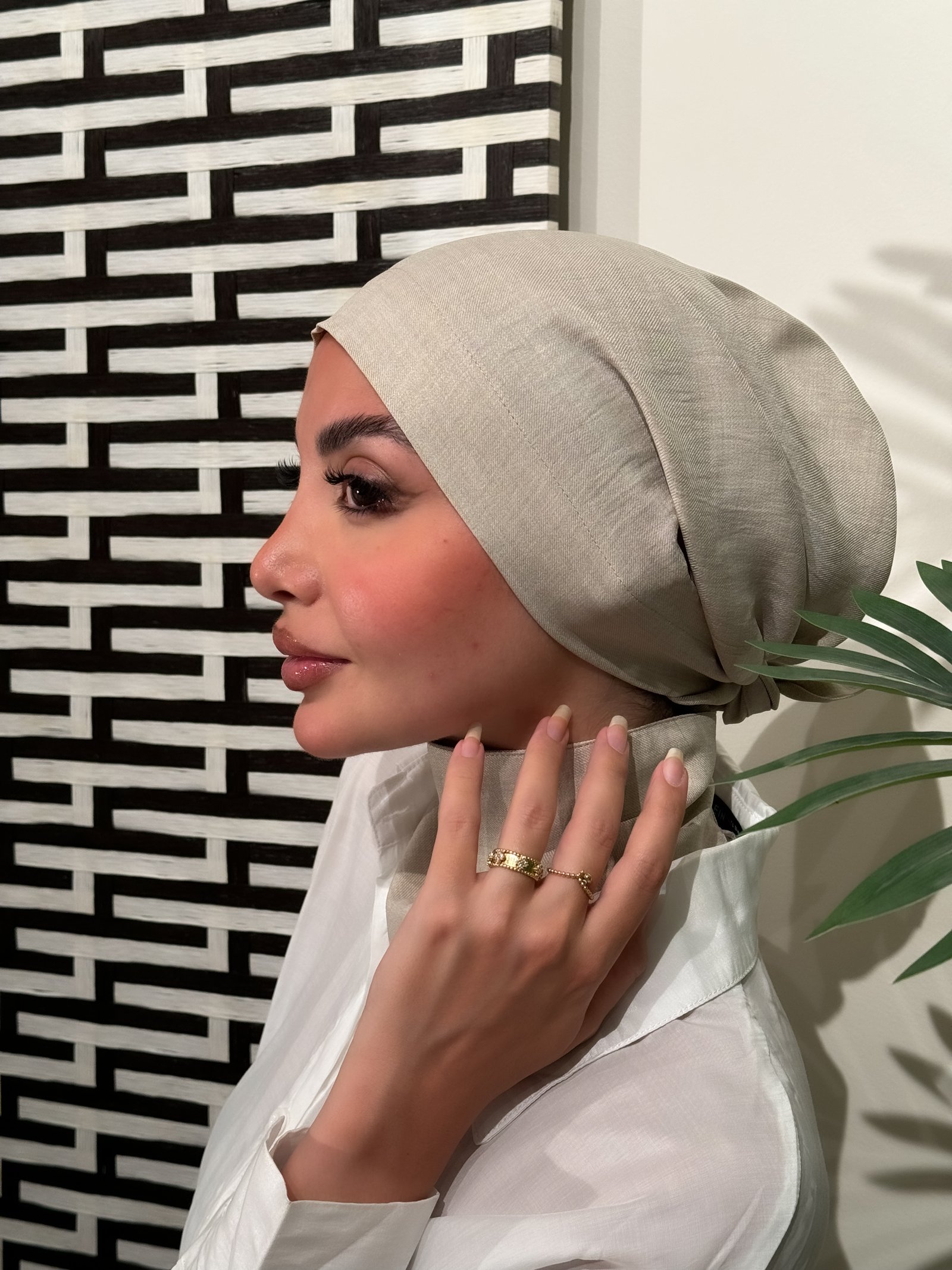 سكارڤ مثلث قطن كتان + قطعة الرقبة ساده  - صورة 3