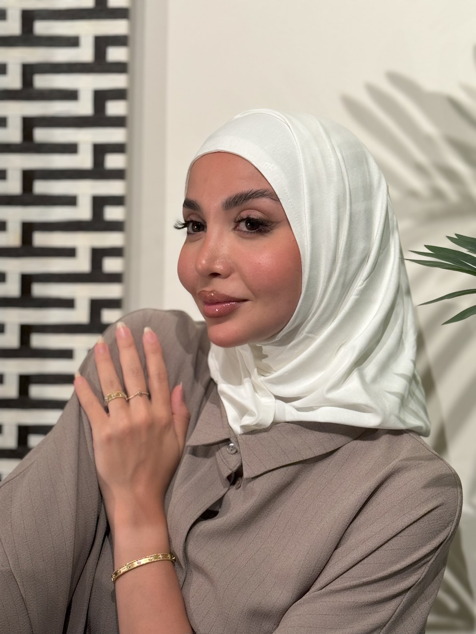 حجاب قطن ستريتش مخيوط من الأمام - صورة 3