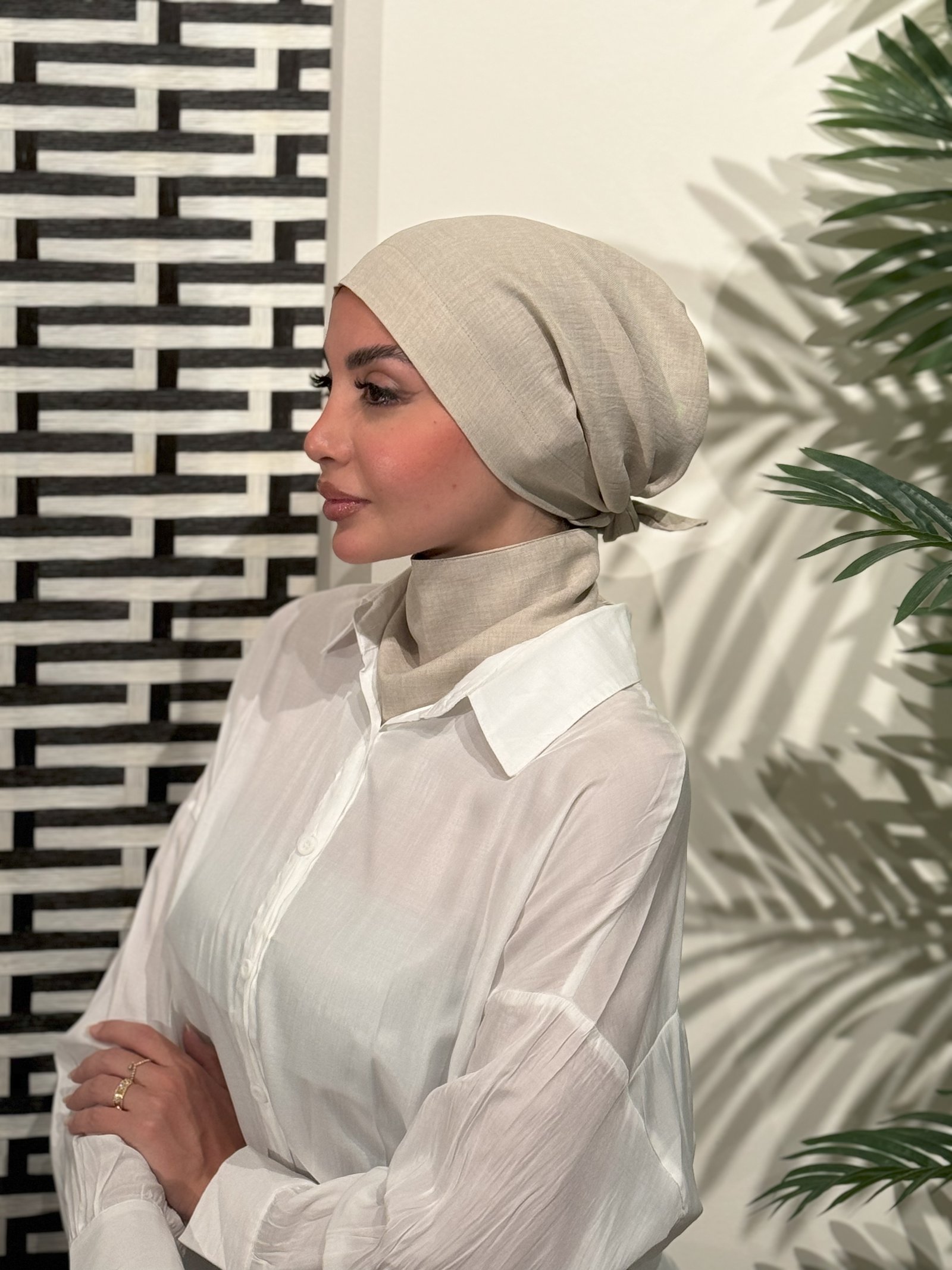 سكارڤ مثلث قطن كتان + قطعة الرقبة ساده  - صورة 2