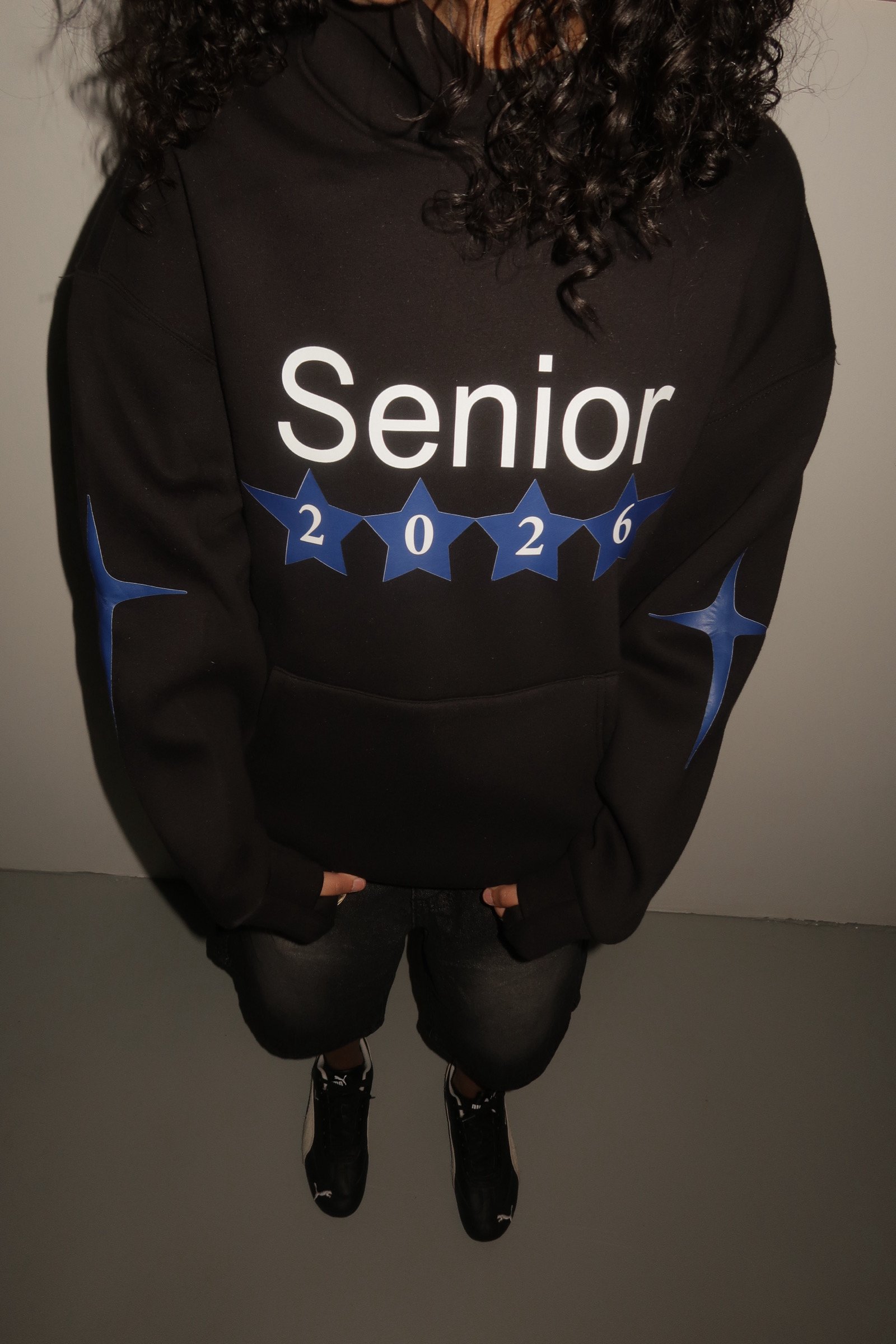 Senior hoodie - صورة 4