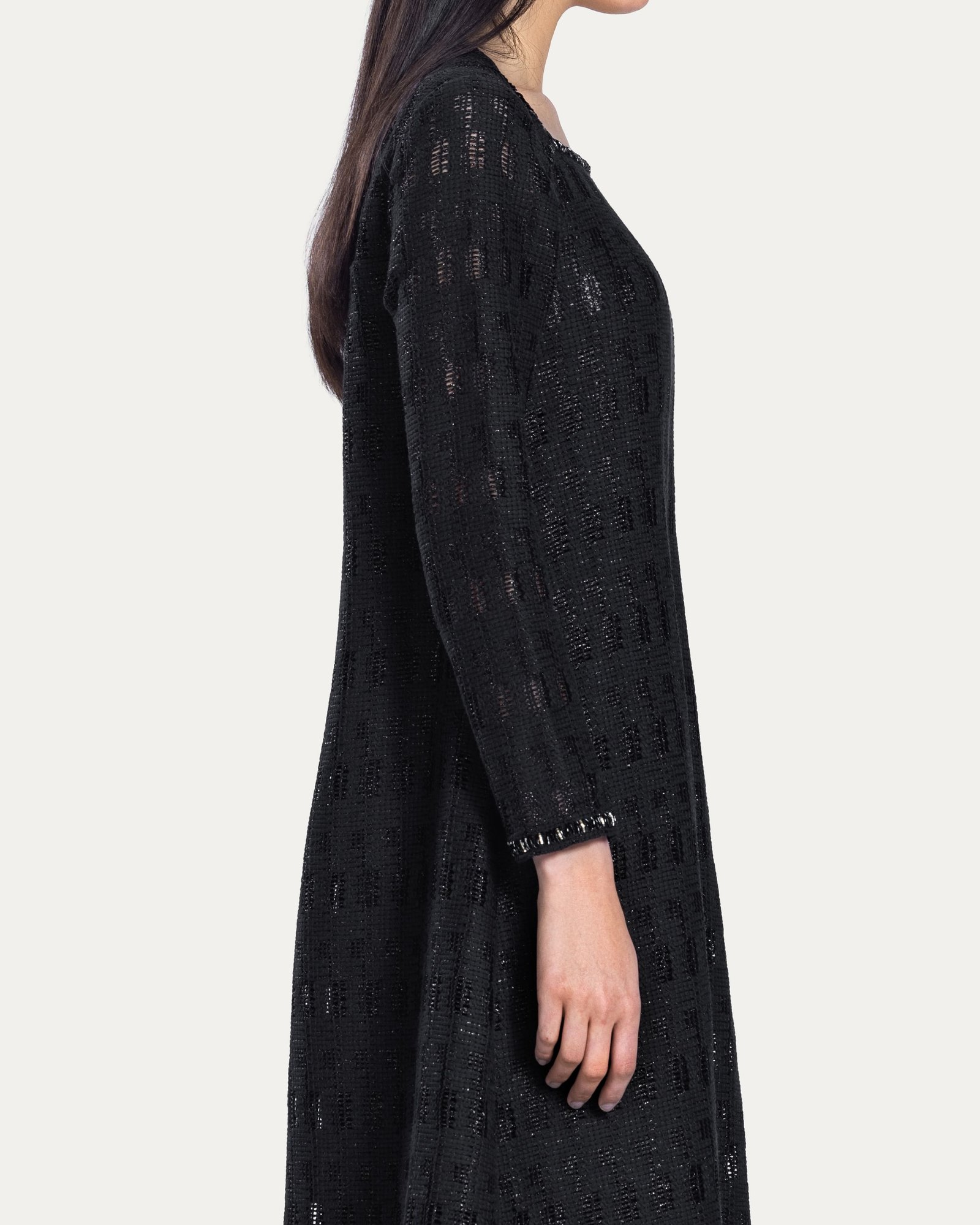 Shinny black crochet with embroidery - Image 6