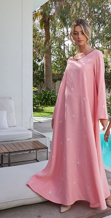 Floral Embroidery Thobe - Image 2