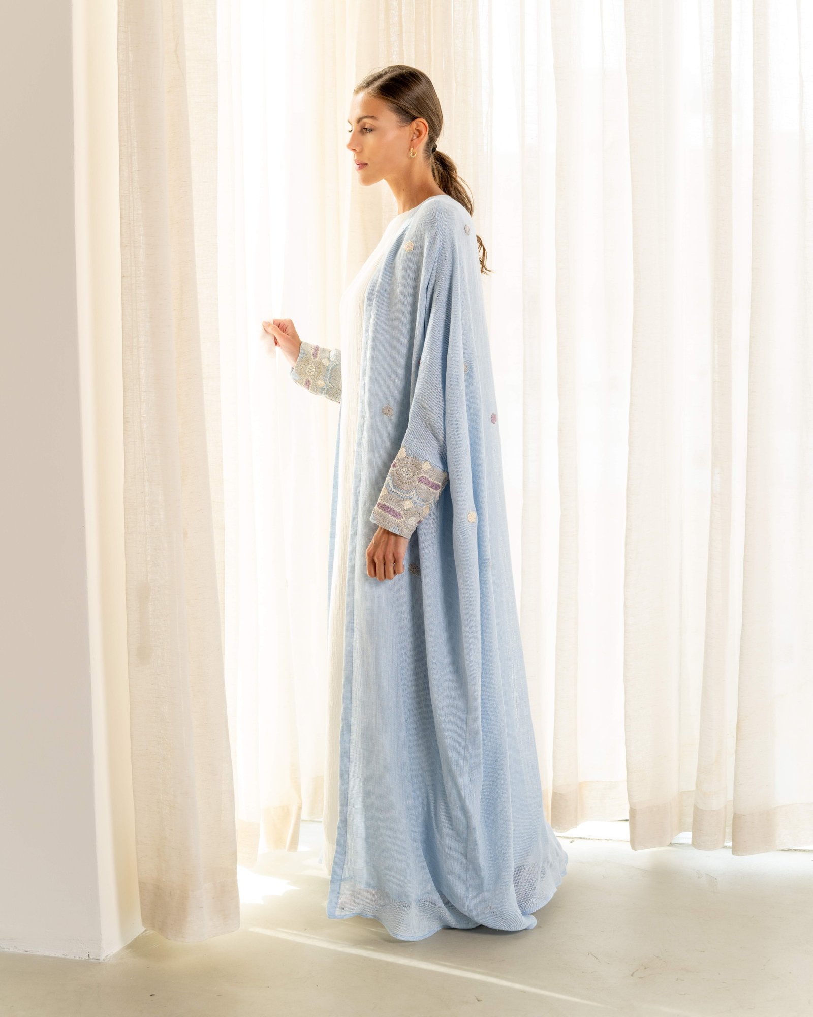 Abaya with hand embroidery on sleeve - Image 9