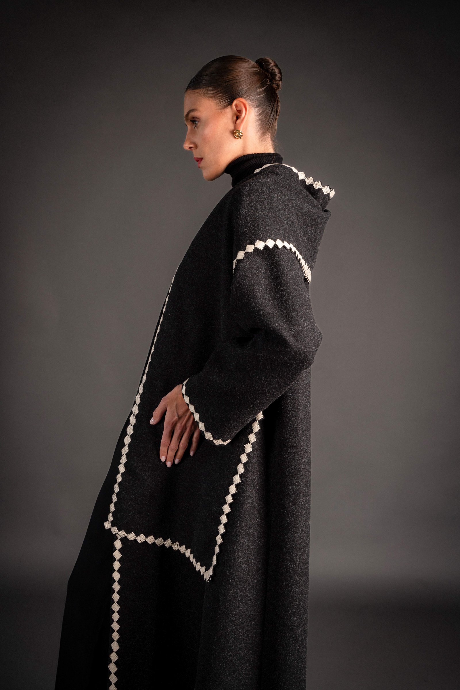 Black Abaya with scarf and embroidery - Image 3