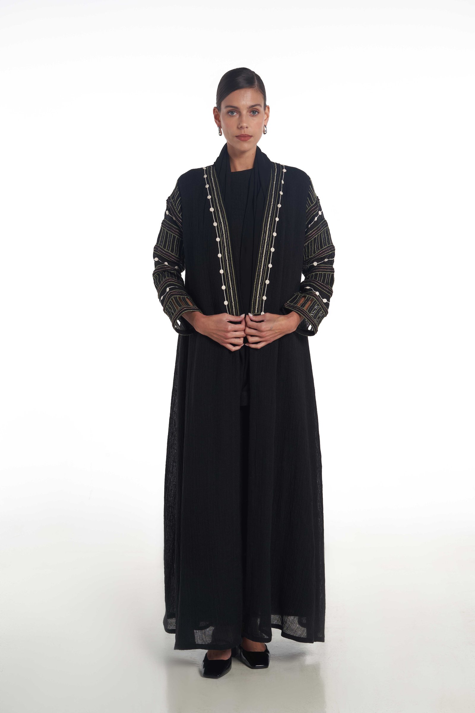 Sleeve Embroidery Abaya - Image 3