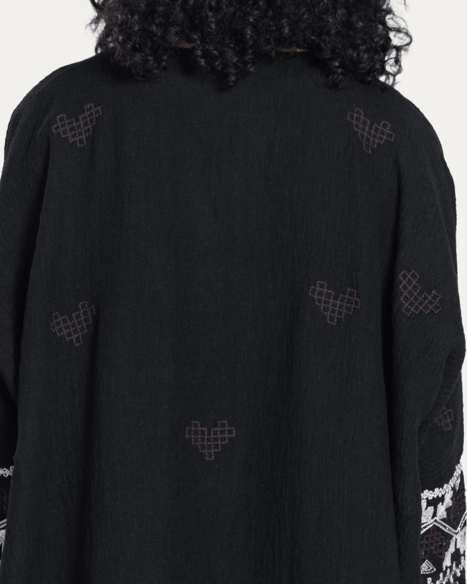 linen embroidery abaya - Image 7