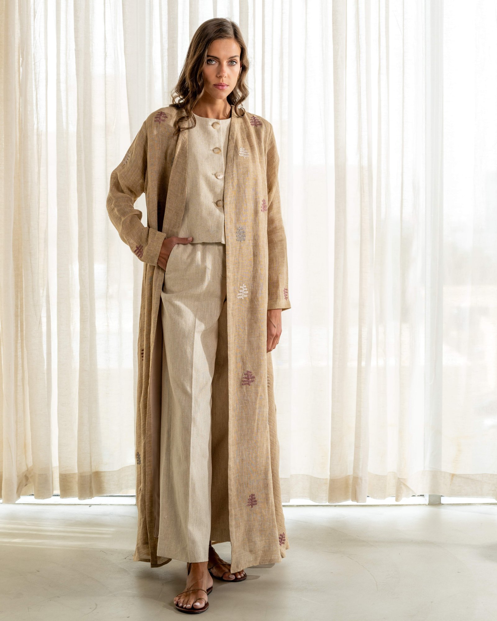 Linen abaya with hand embroidery  - Image 2