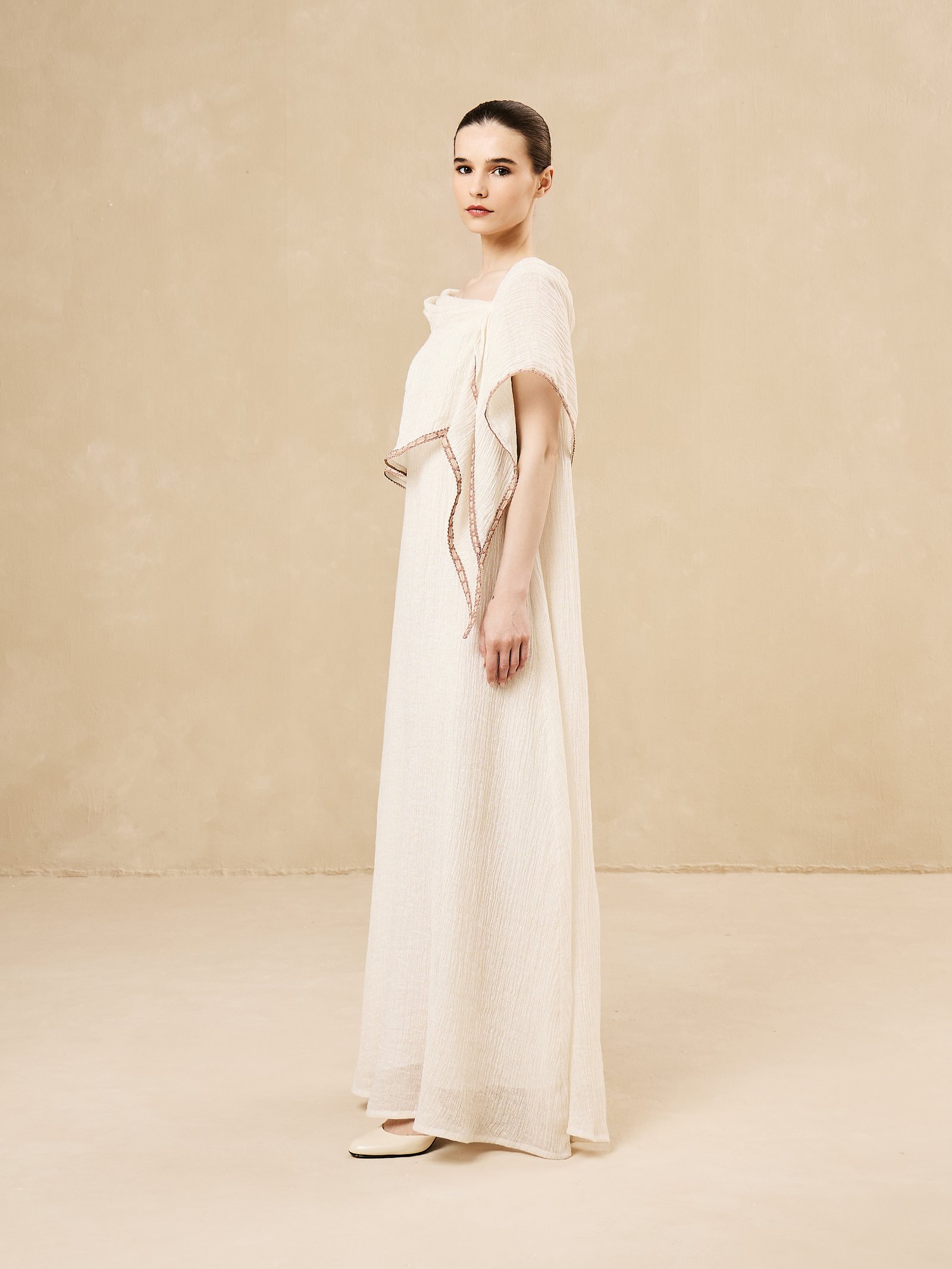 Dress with offshoulder scarf - Image 2