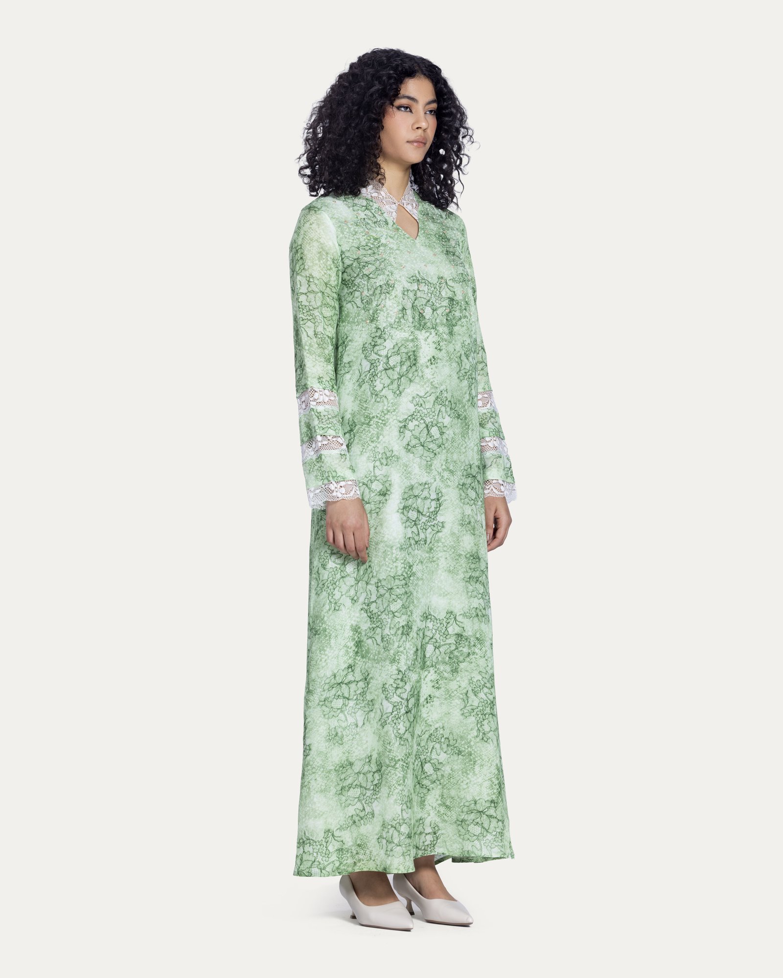 green lack on the neck - Image 3