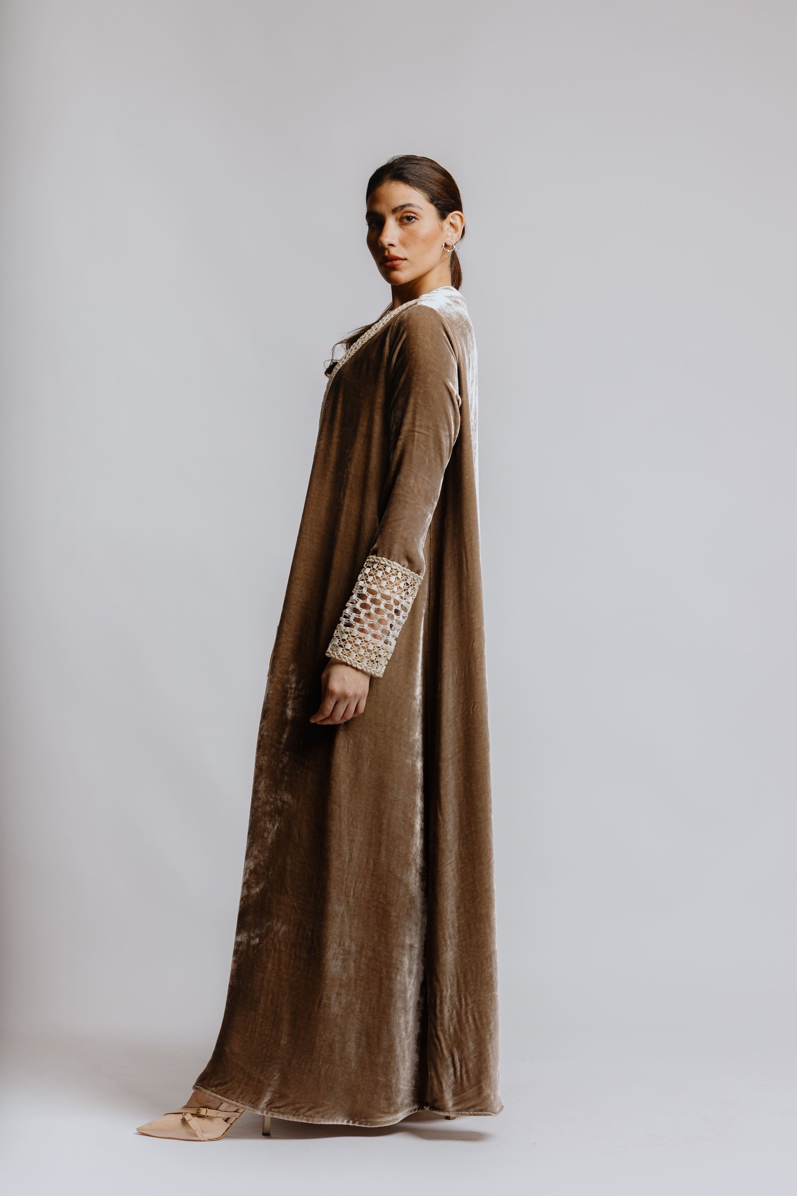 Baige velvet Abaya with Lace on sleeve - Image 2