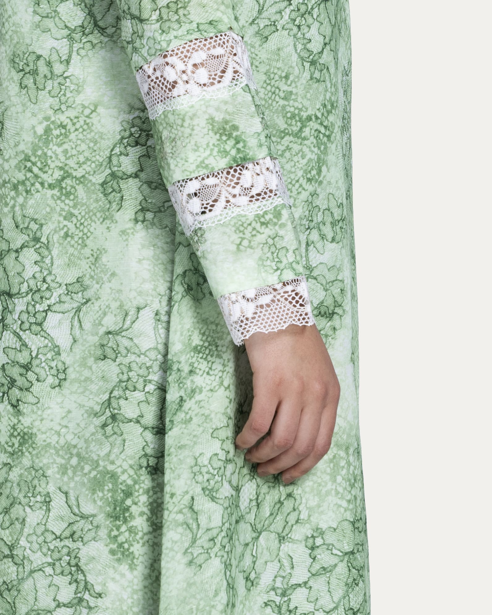 green lack on the neck - Image 4