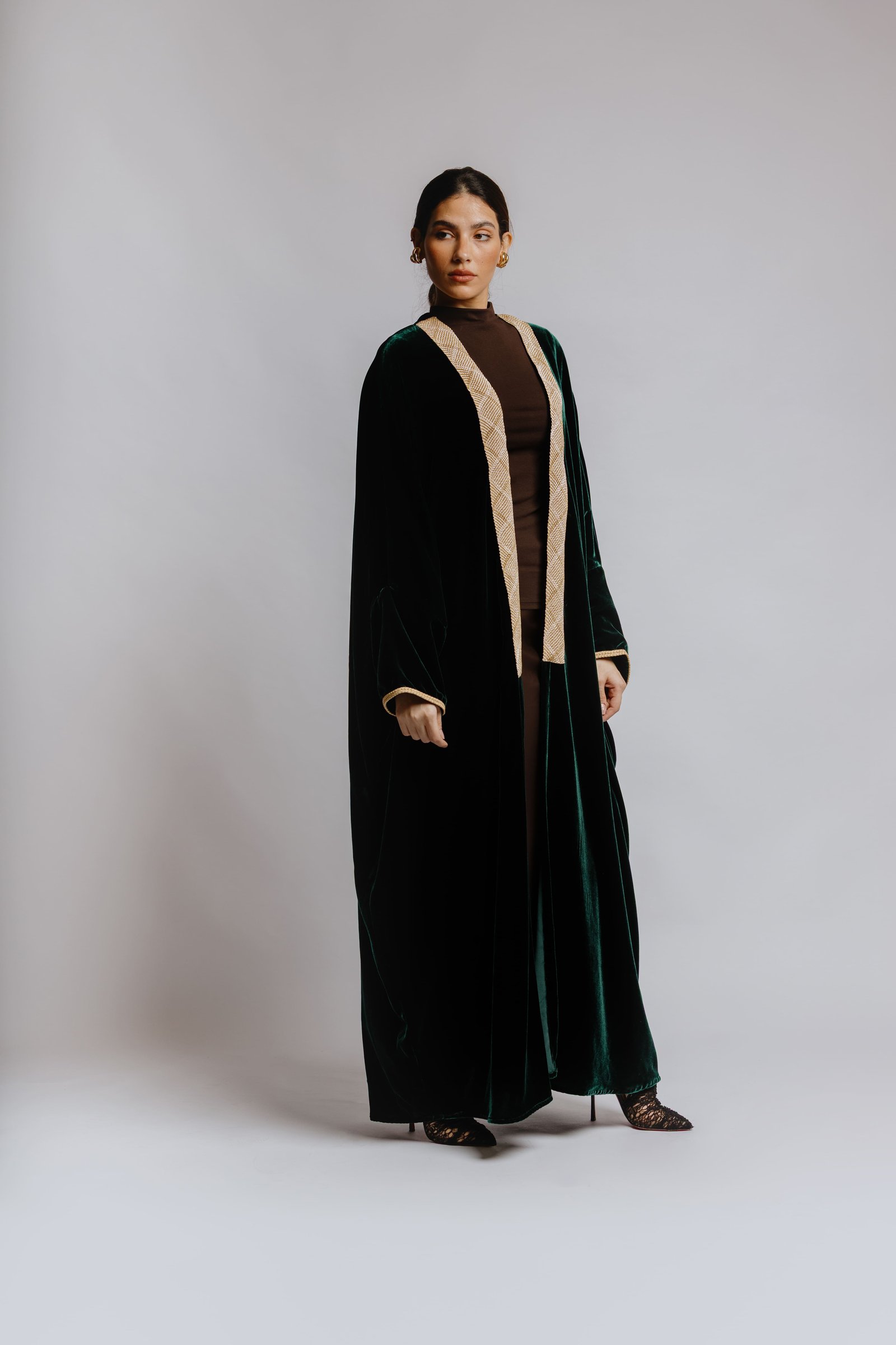  velvet Abaya with embroidery - Image 10