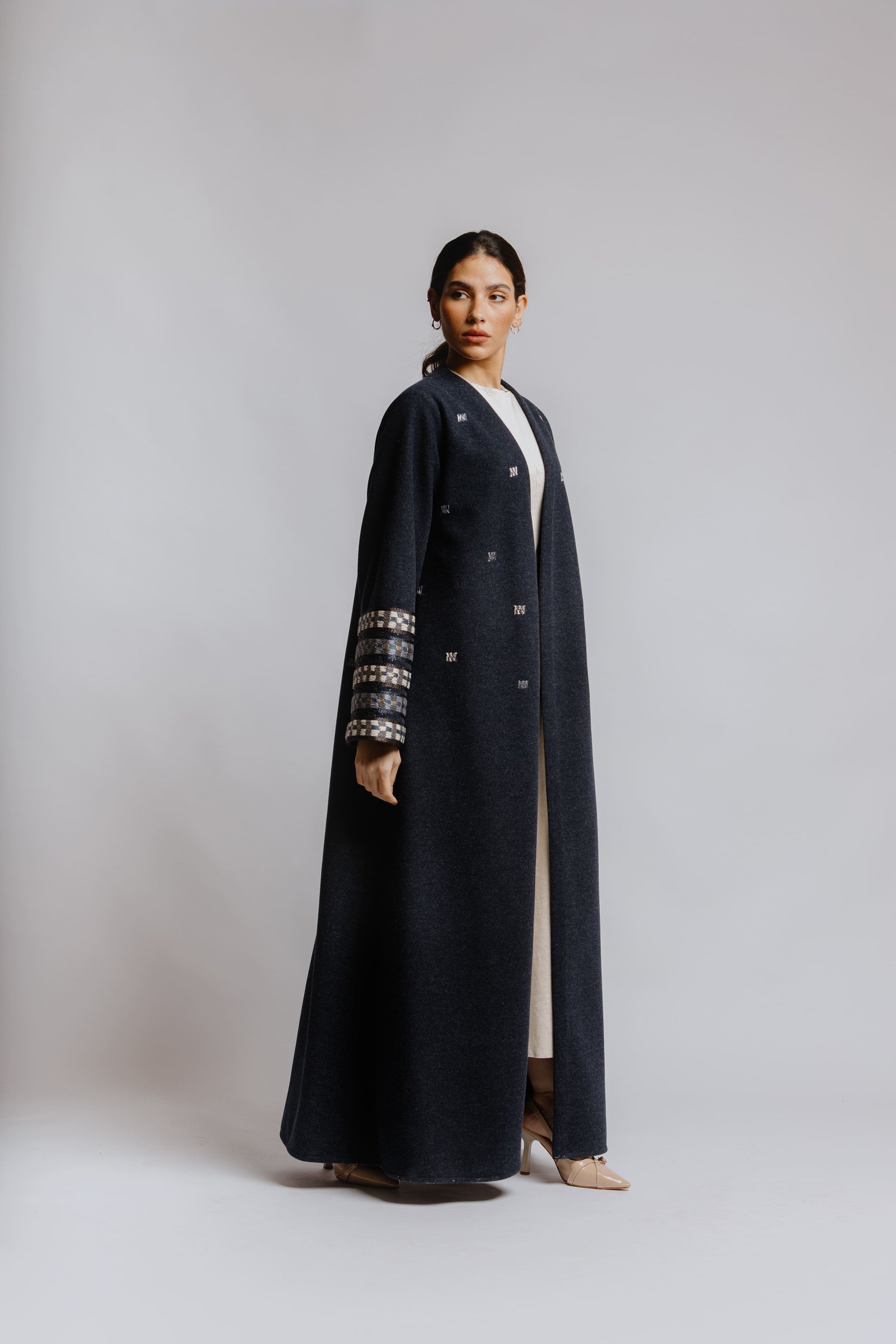 Wool Abaya with Embroidery - Image 2