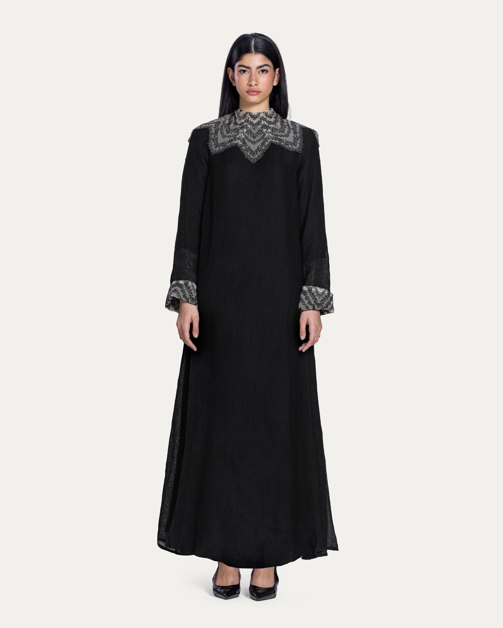 High neck lace cape - Image 2