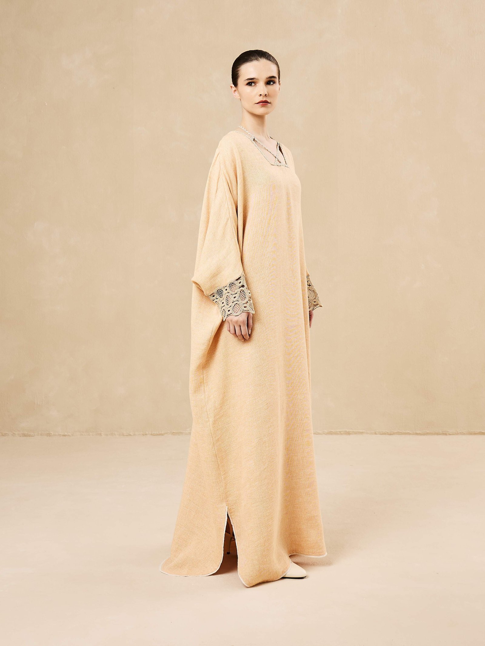 Thoub with details on sleeves - Image 7