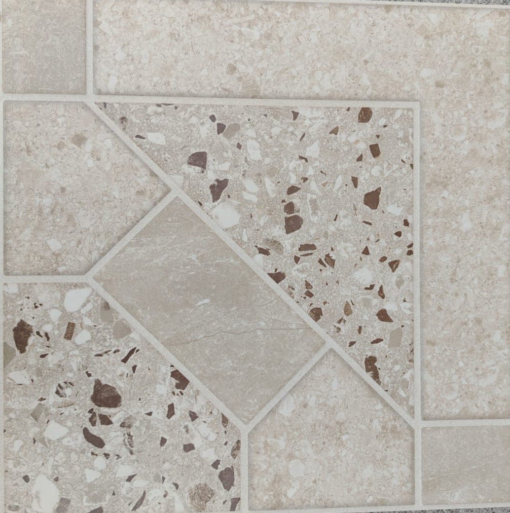 Saudi Porcelain Courtyard Ceramics - Image 1