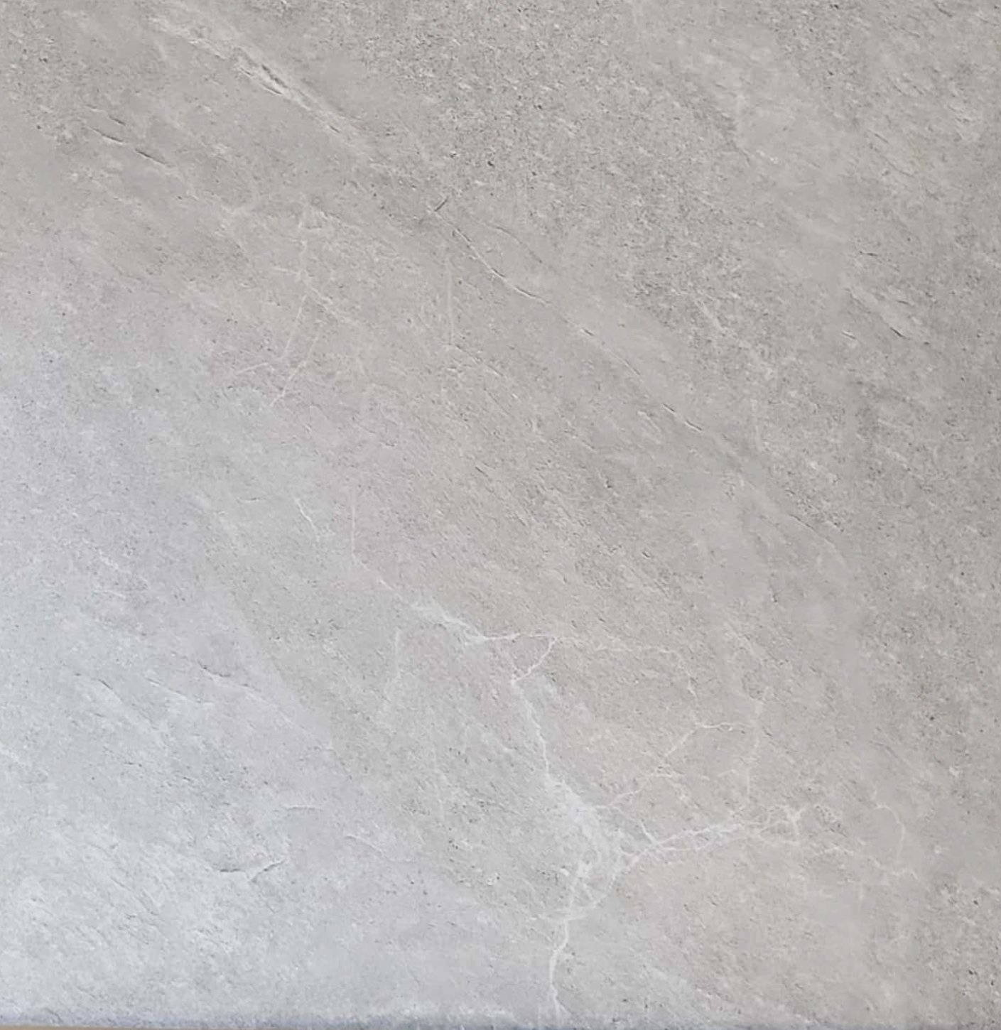 M6010بلاط بورسلان  - صورة 1