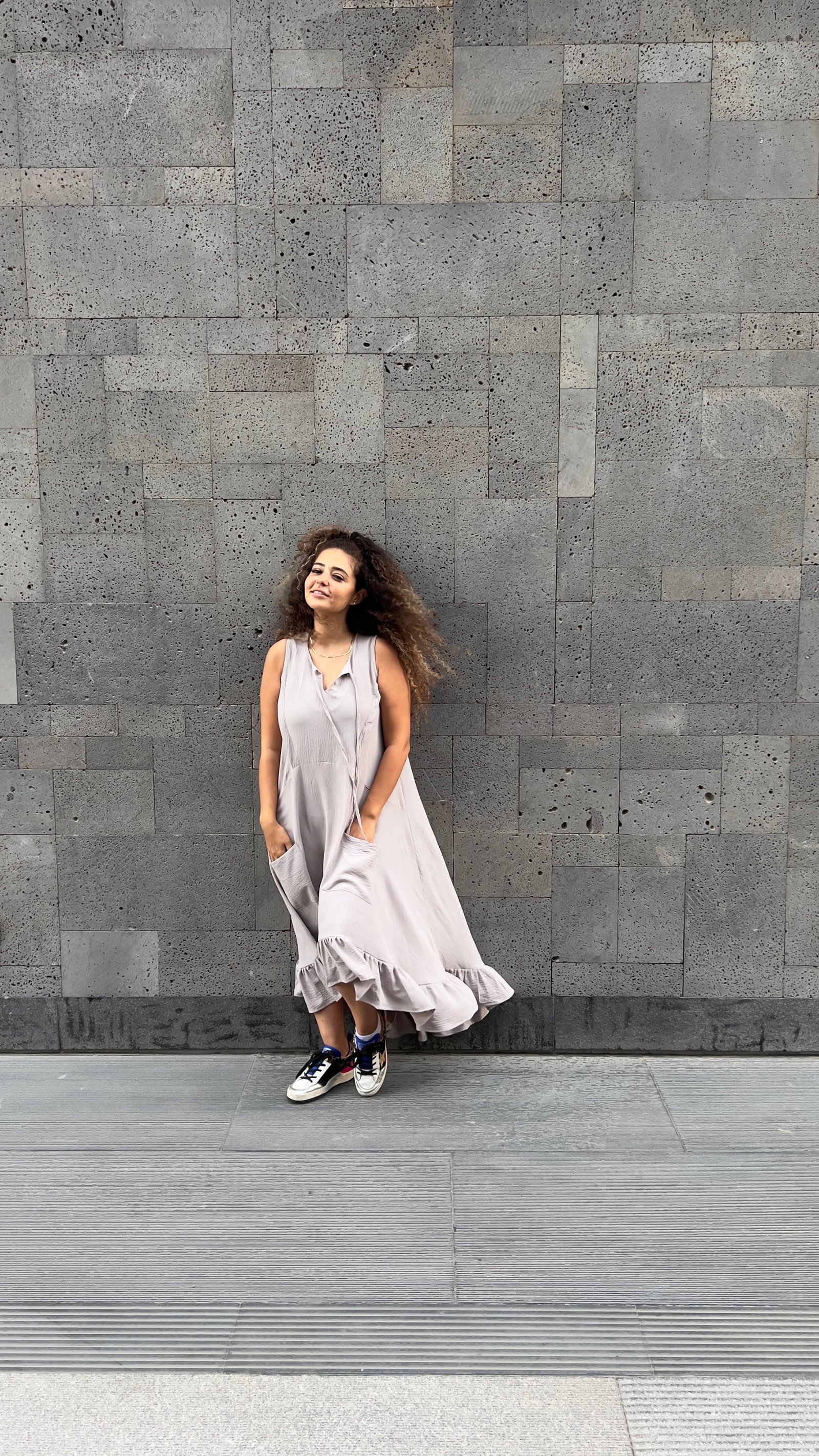 Oversized Ruffle Hem Dress - Image 2