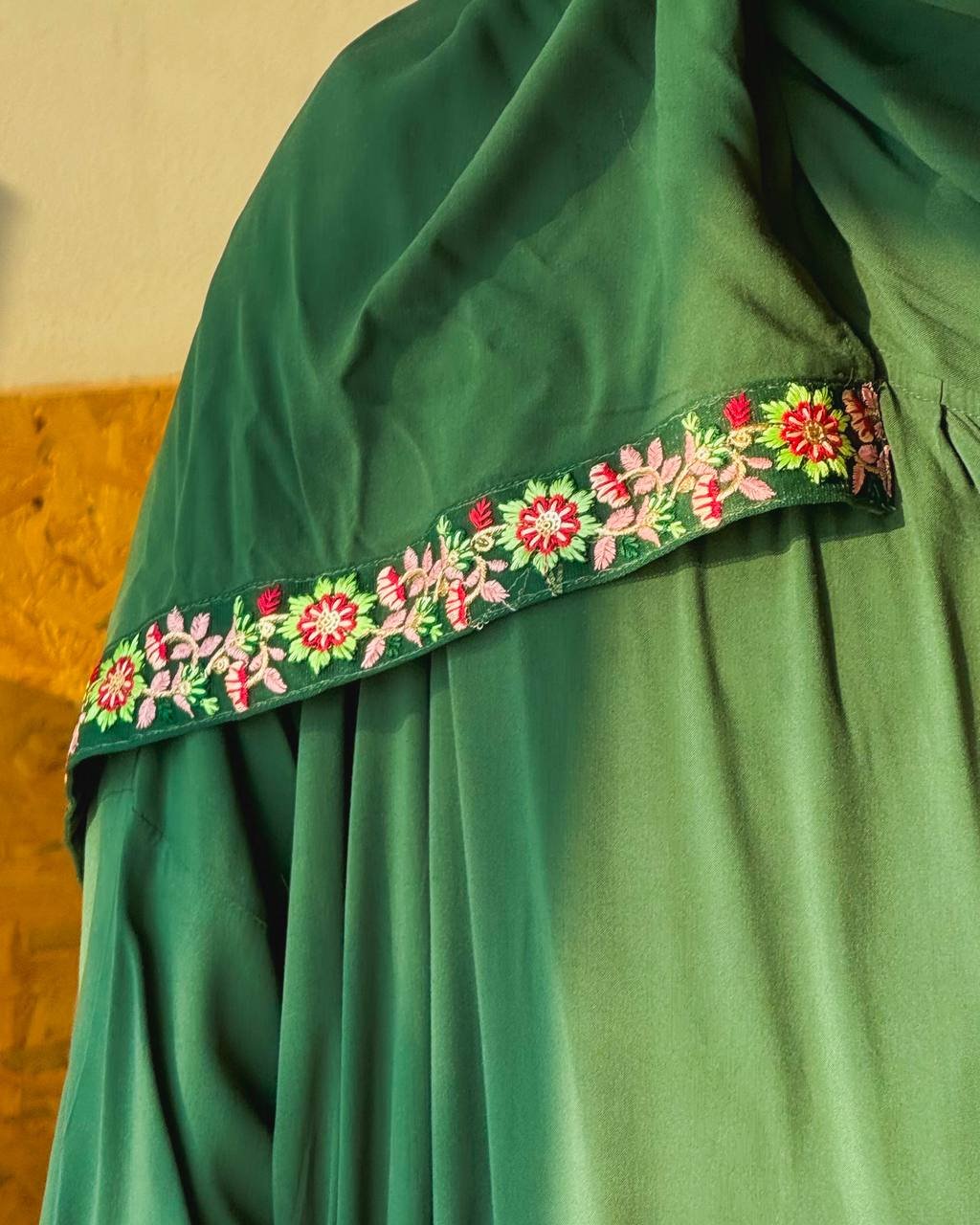 شرشف السندس الخضراء ✨ - صورة 1