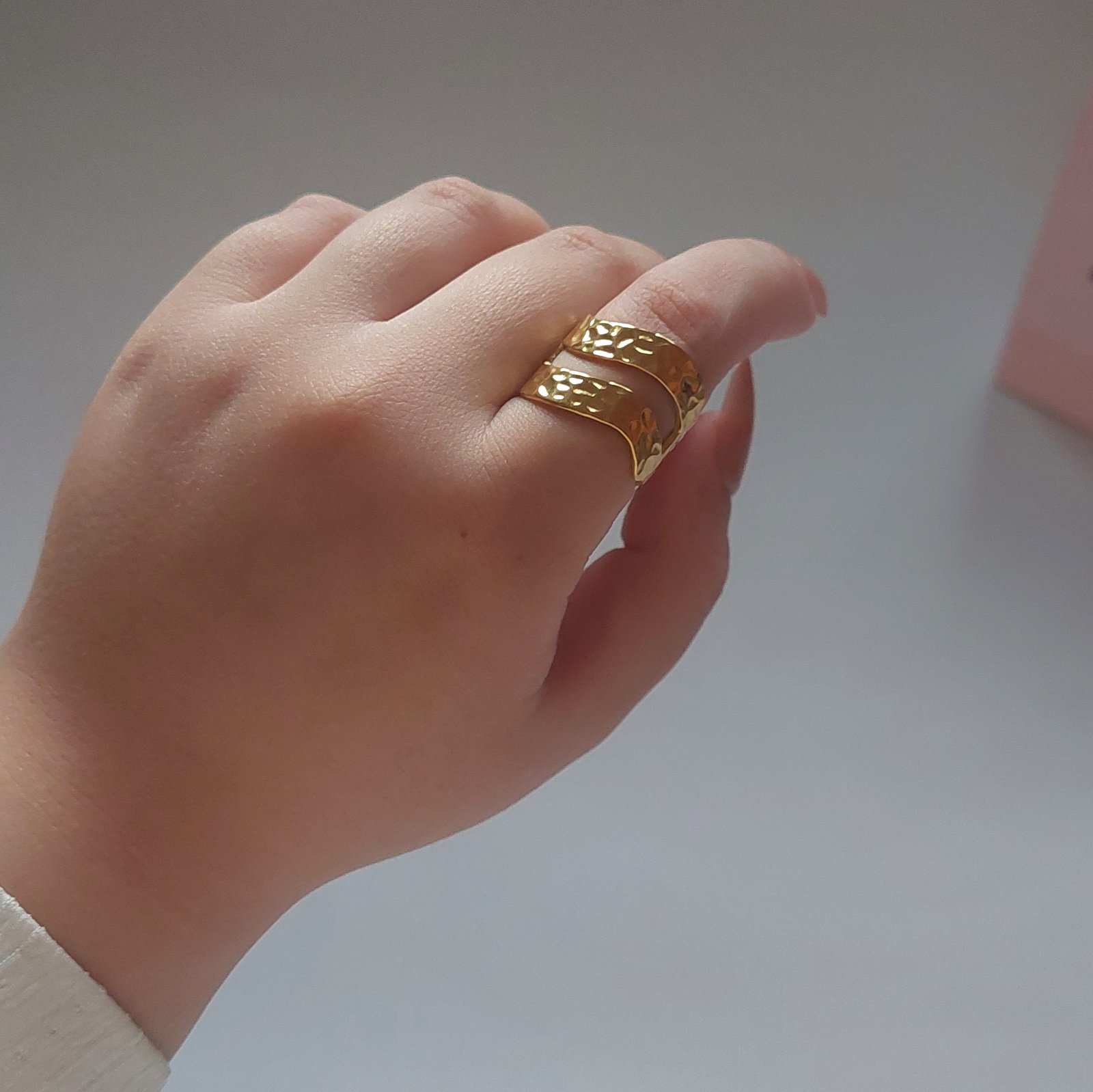 Soft Curve Ring - Image 2