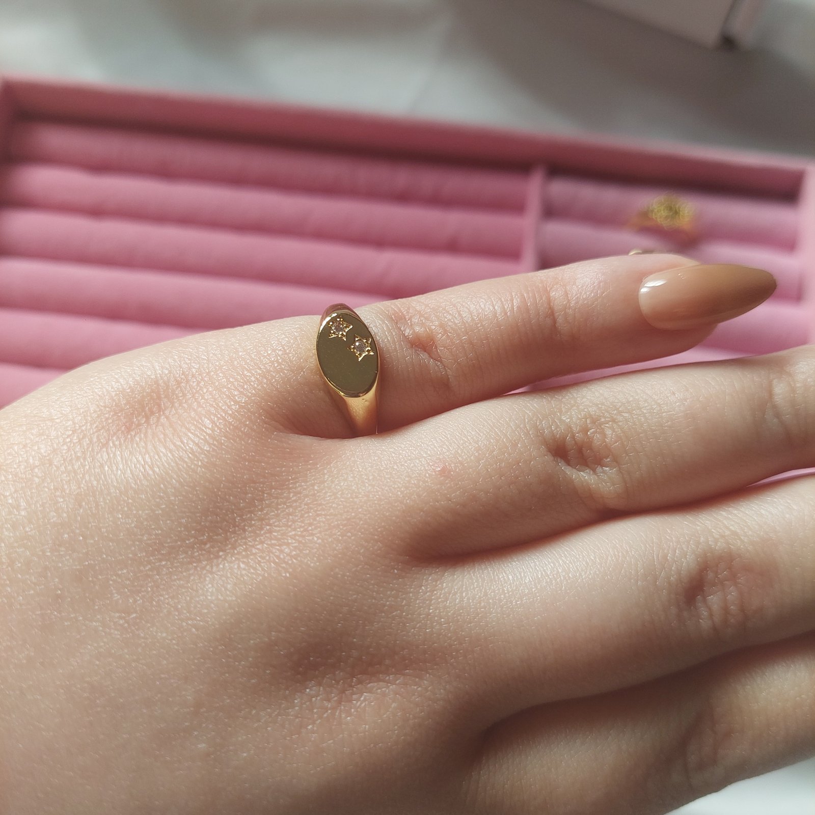 Starry Crystal Pinky Ring - صورة 3