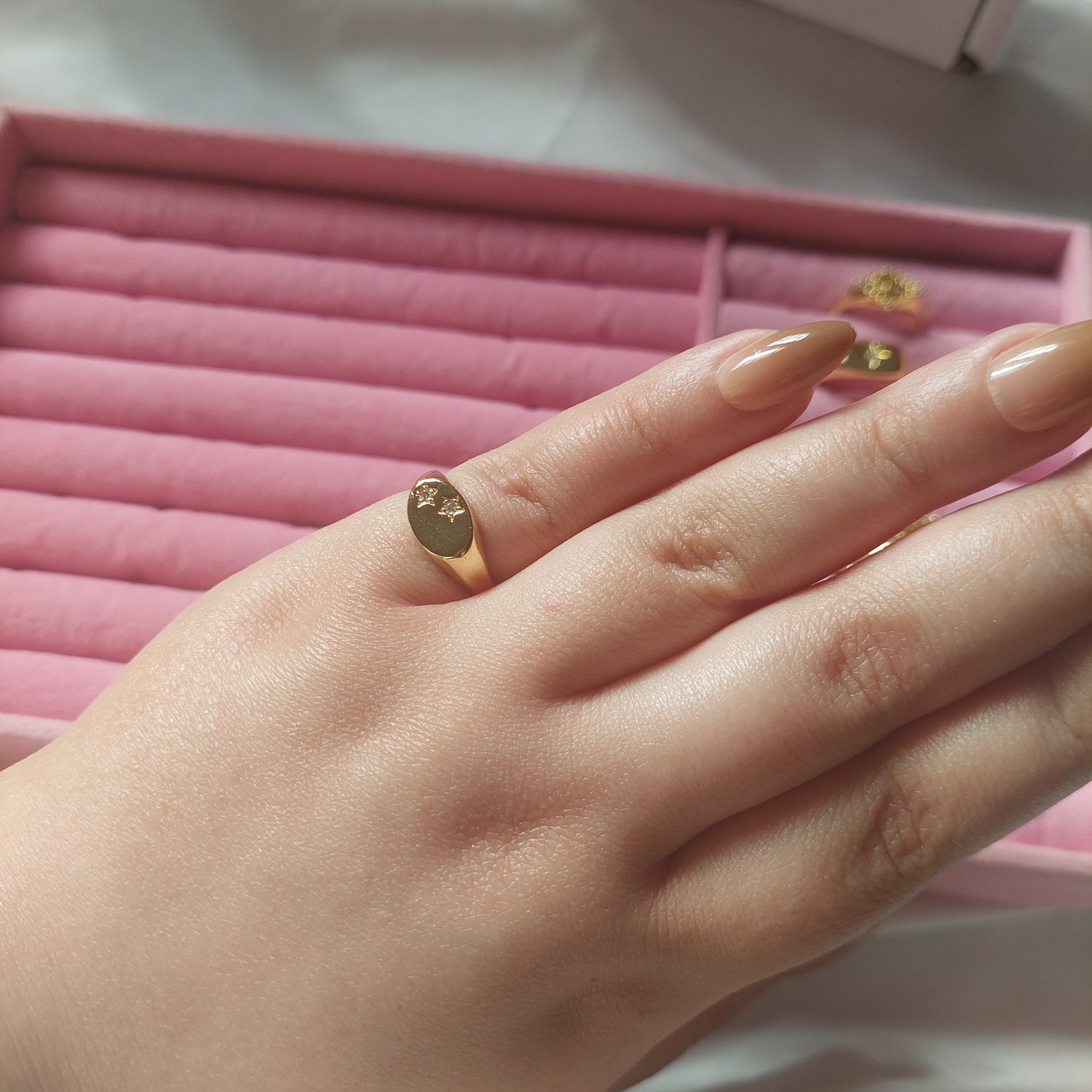 Starry Crystal Pinky Ring - صورة 2