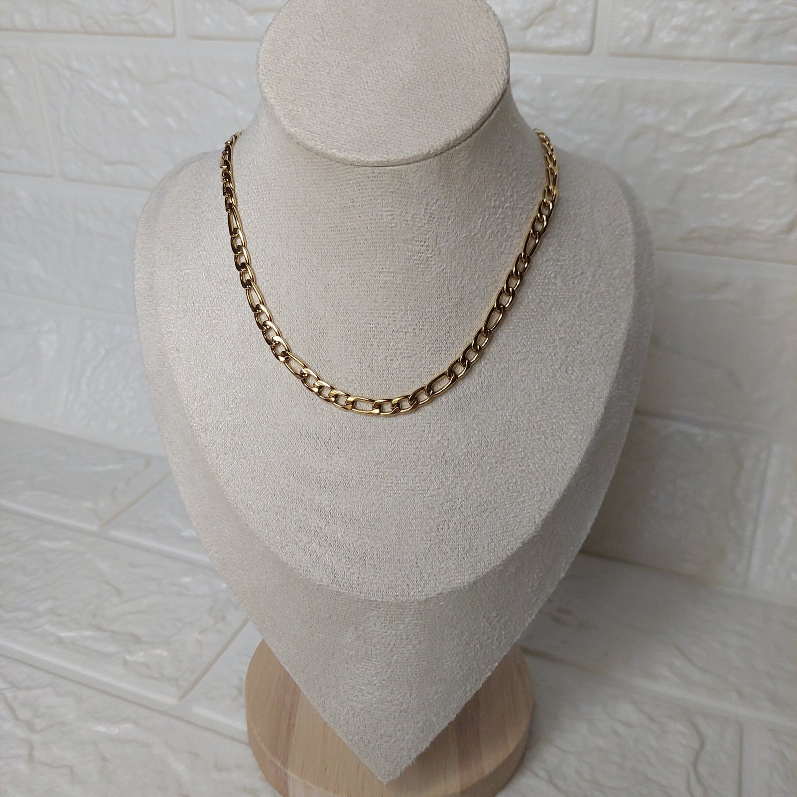 Basic Necklace - Image 1