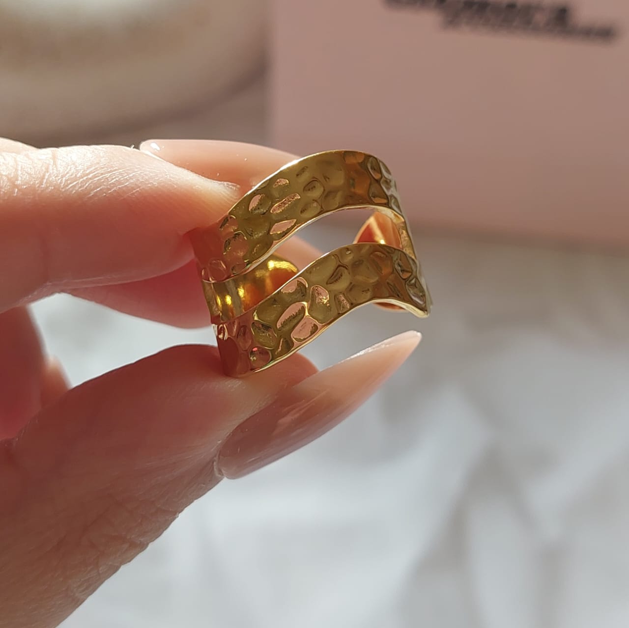 Soft Curve Ring - Image 1