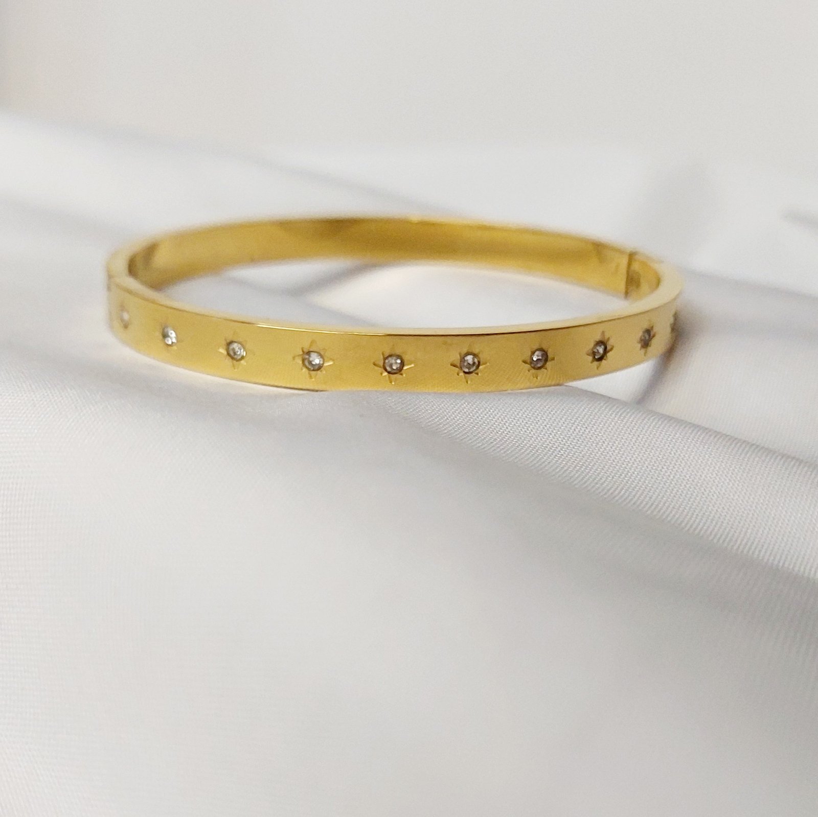 Star Crystal Bracelet - Image 3