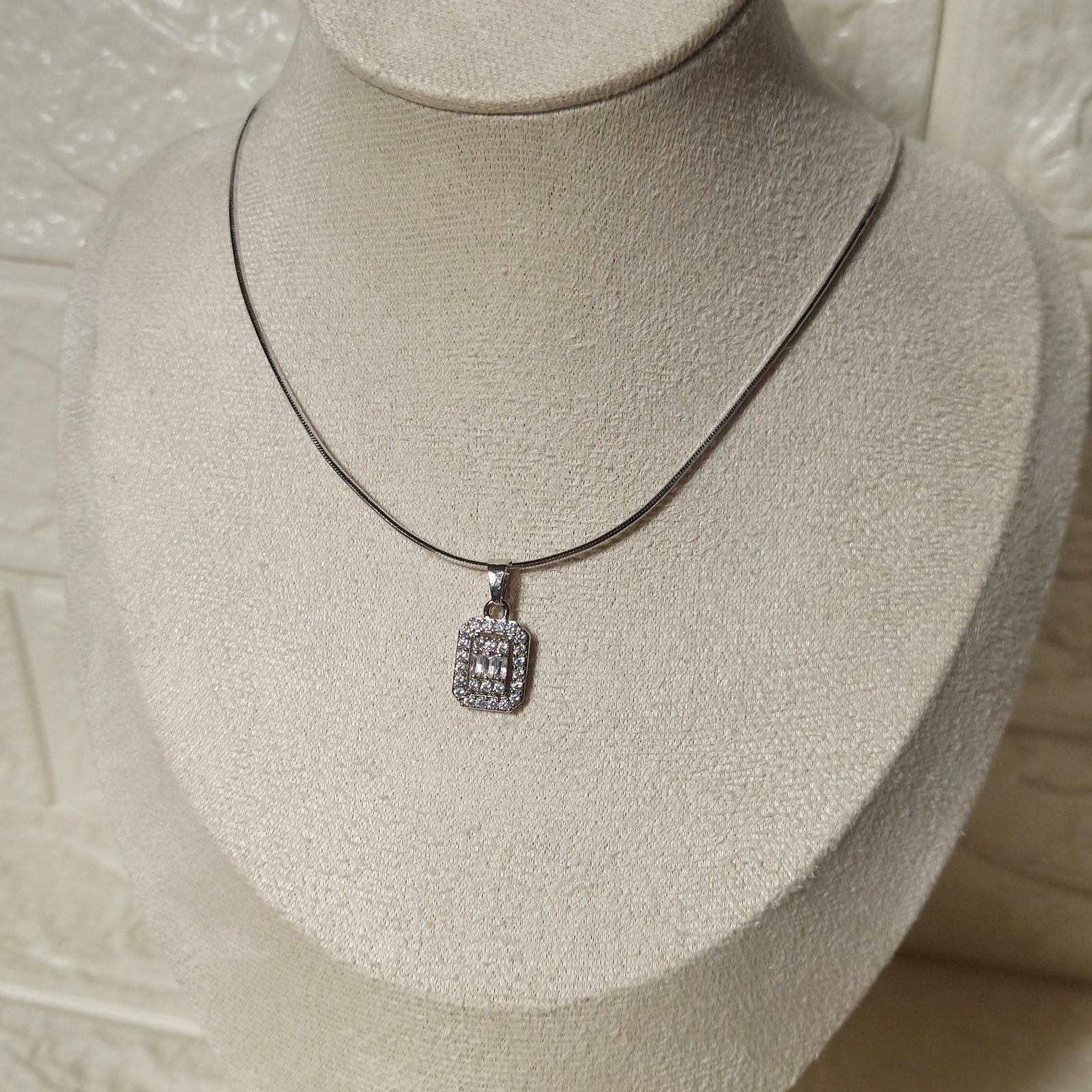 Square Silver Necklace - صورة 2