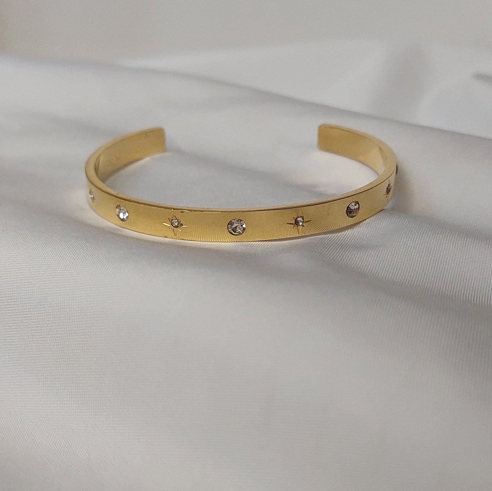 Star Crystal Bracelet* - Image 1