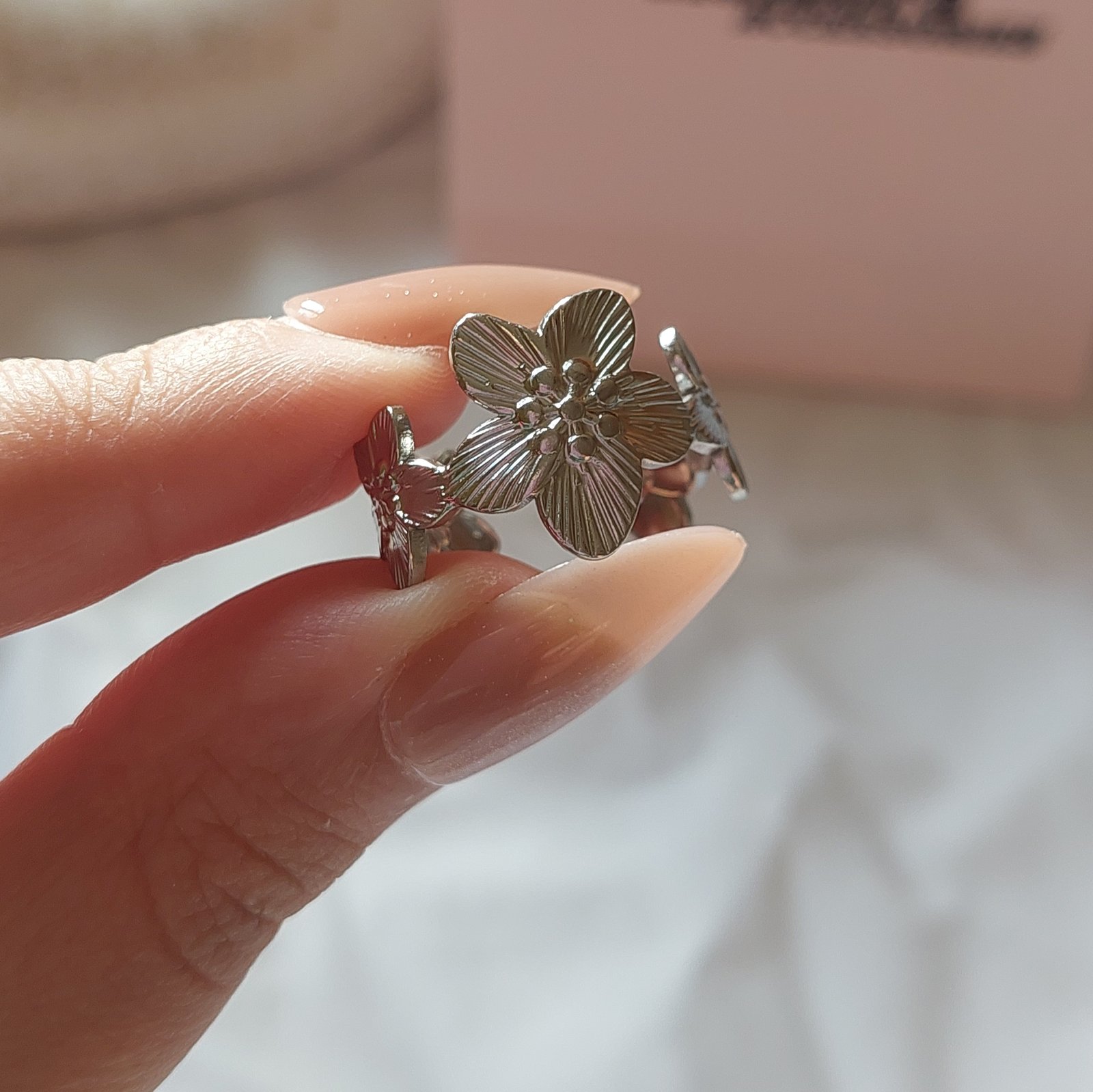 Flowers Ring - صورة 1