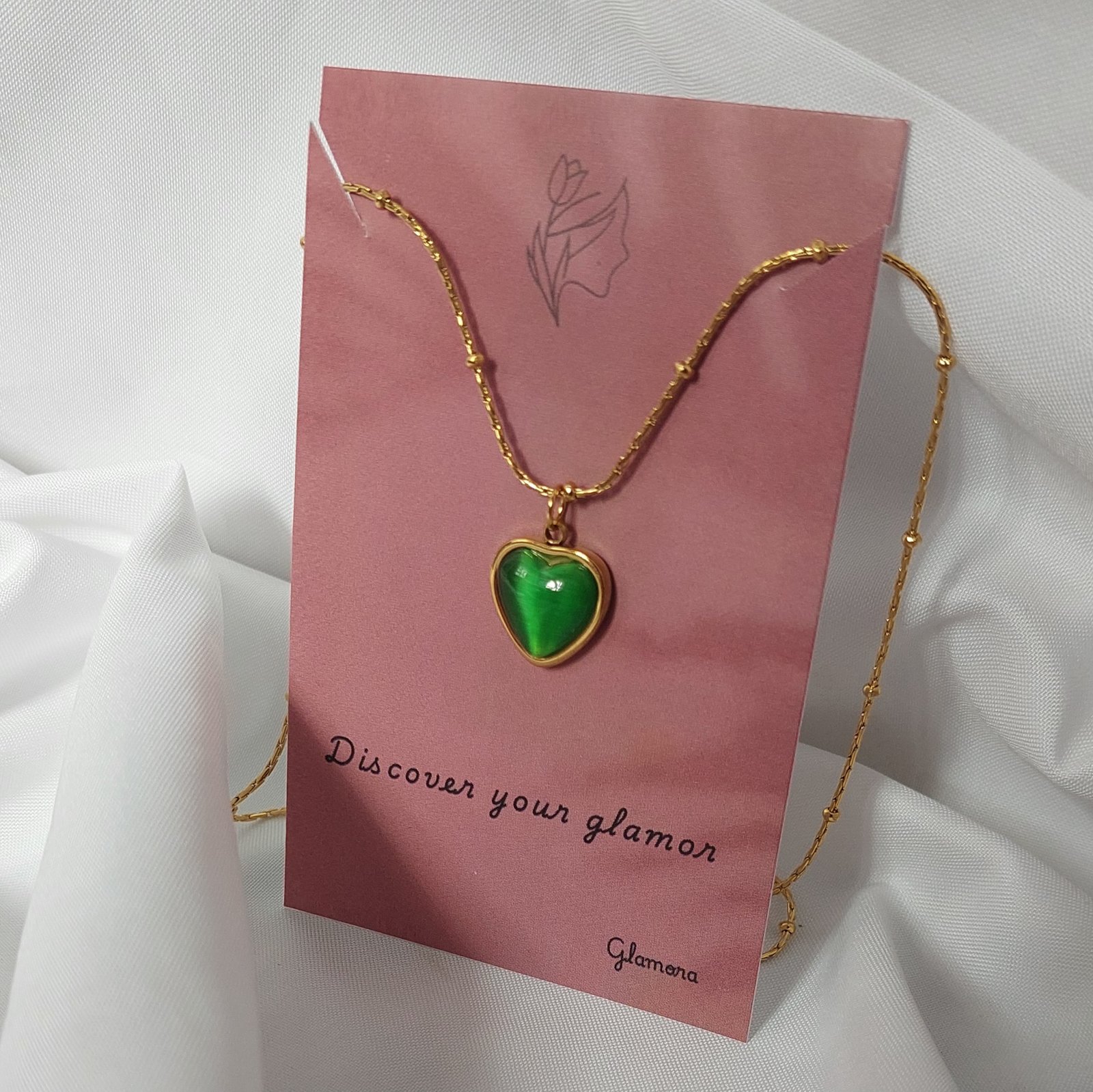 Emerald Heart Necklace - صورة 3