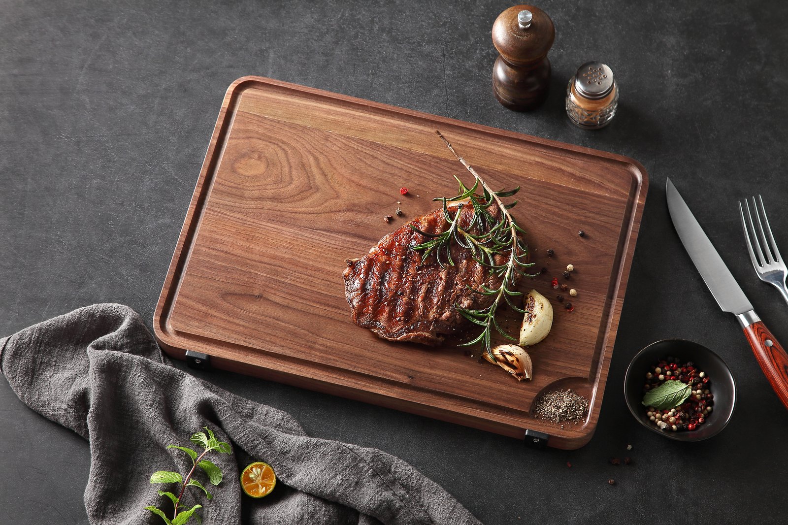 Natural black walnut wood cutting board - Image 5