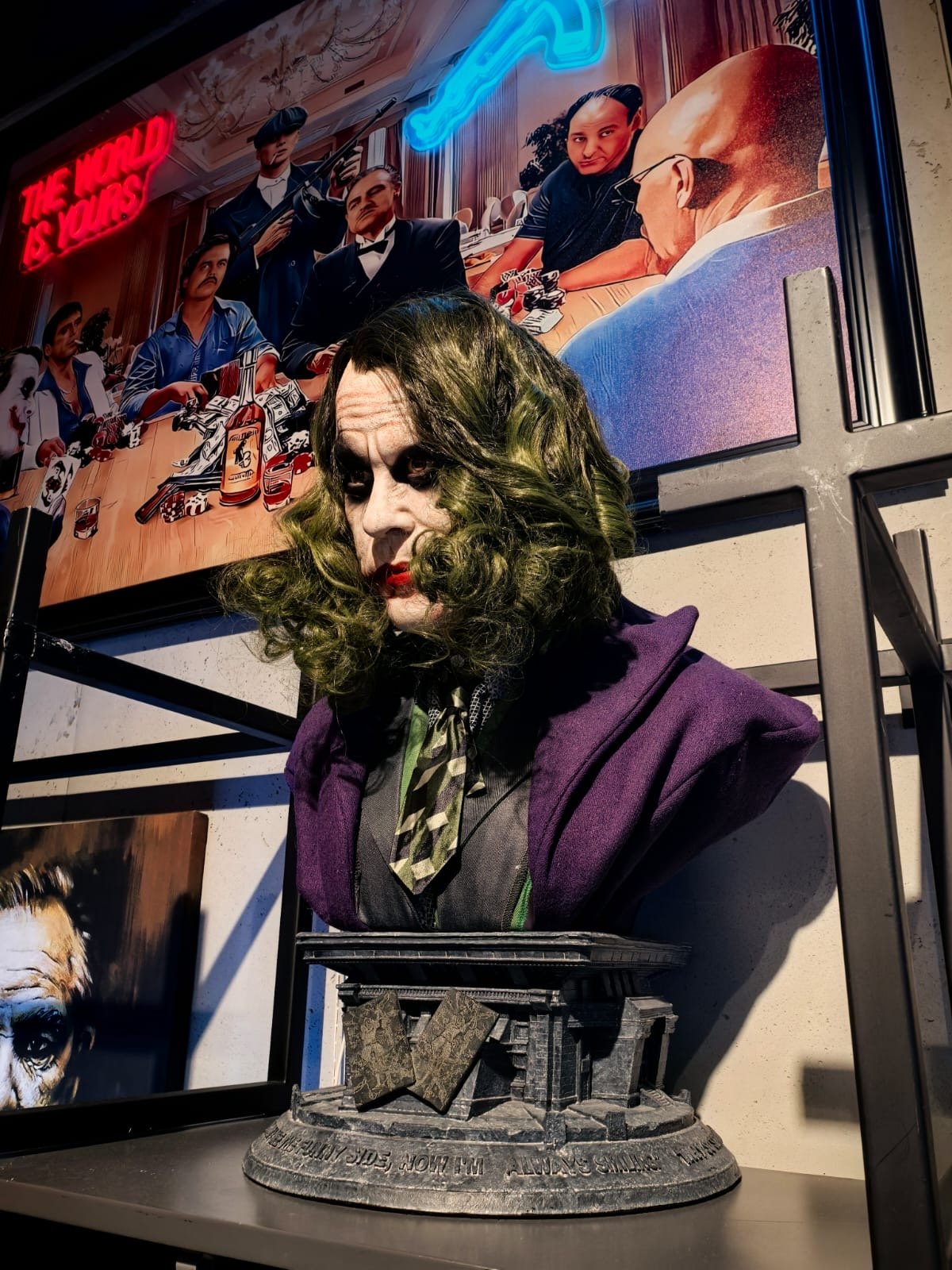 The Joker Heath Ledger 1/1 Bust Statue Figure Resin Collectible Personal Tailor - صورة 1