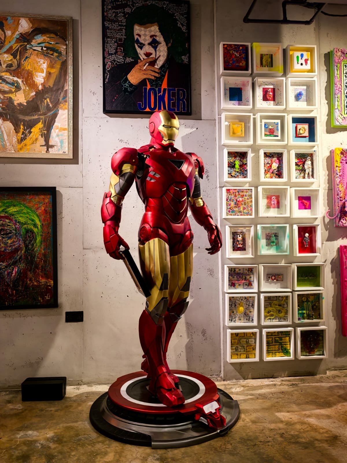 Iron Man MK7 Bust 1/1 Life Size Recast Resin Painted LED Statue - Image 2