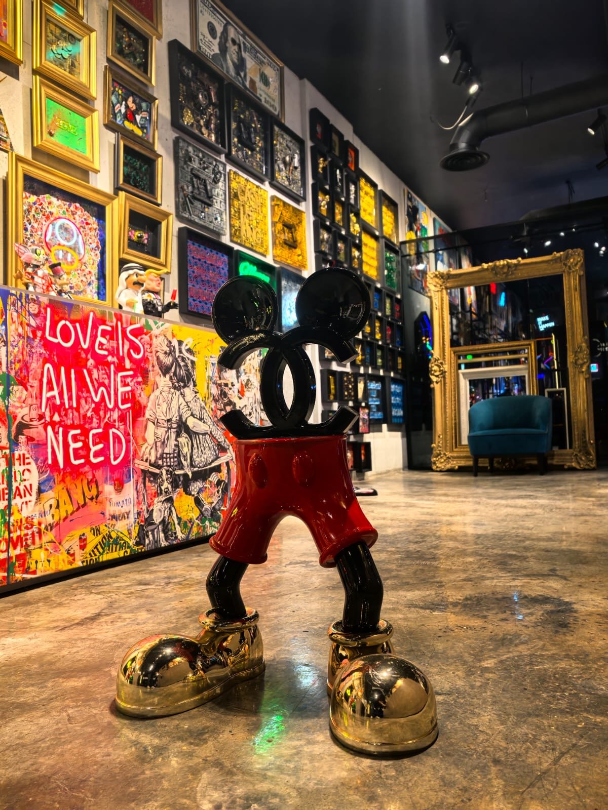 Mickey vs Chanel sculpture - Image 1
