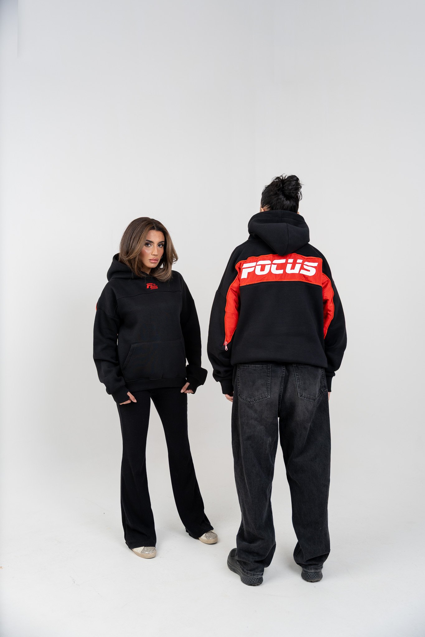 HOODIE BLACK NYLON ZIP RED - صورة 1
