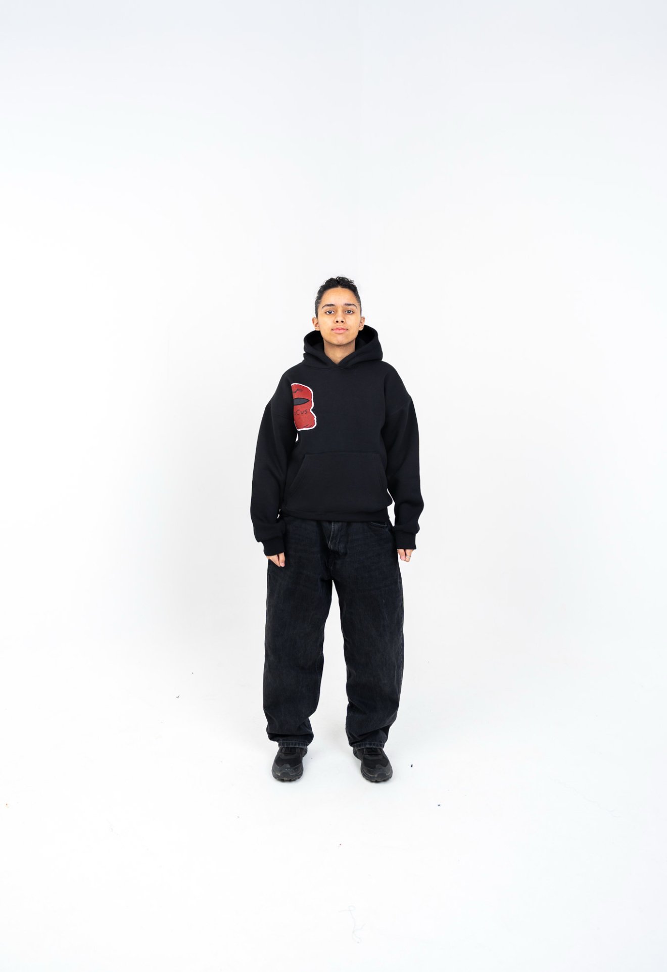 HOODIE BLACK & DES MASK FOCUS - صورة 2