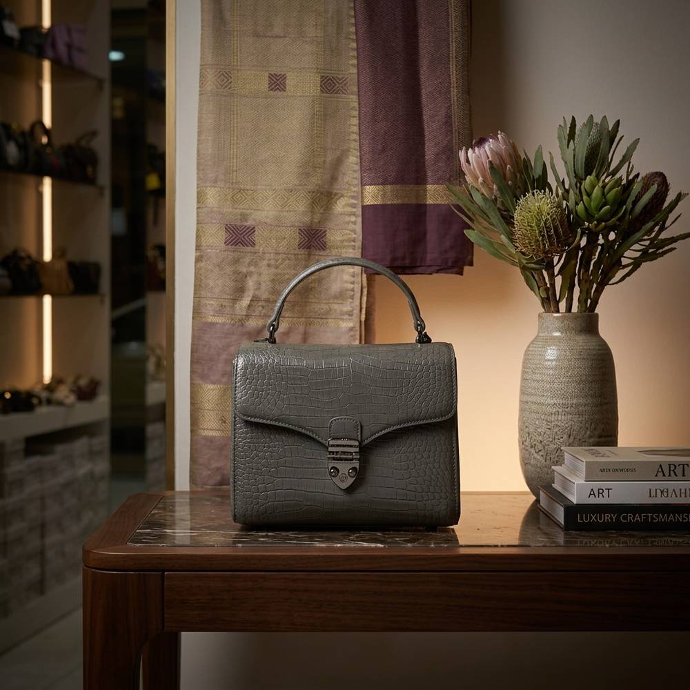 شنطة يد صغيرة بخيارات متعددة PRQ 3499 - صورة 1