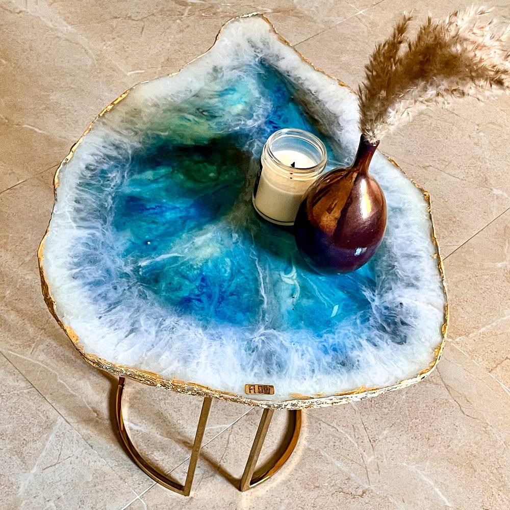 Turquoise & white agate side table - صورة 5