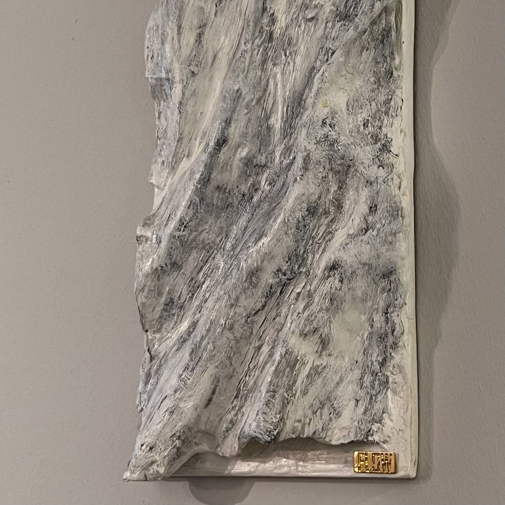 white & grey textured wall art. - Image 1