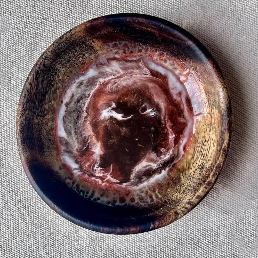 Earthy wooden bowl - Image 4