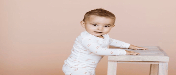 بشرة وشعر الطفل