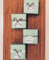 GiftWrap #36 - Image 1